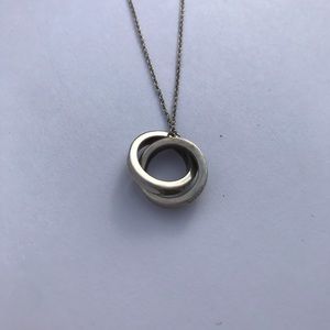 Tiffany &Co.Authentic 1837 Interlocking16”Necklace